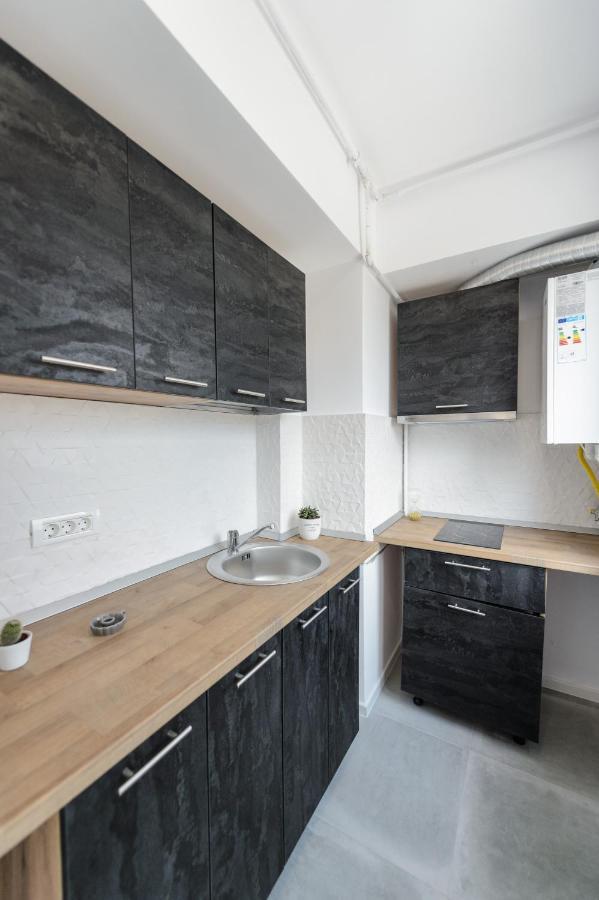 Ox Apartments Eforie Bagian luar foto
